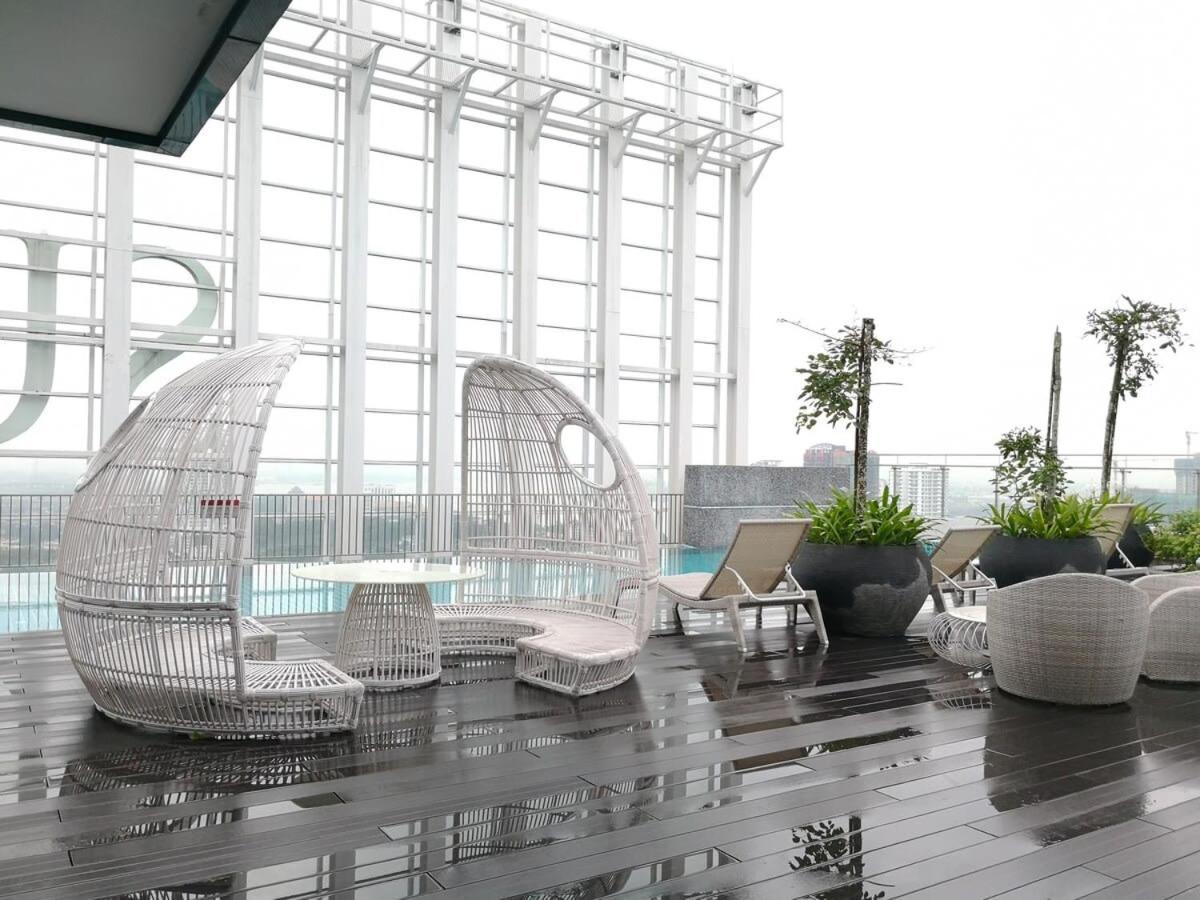 Cozy & High Floor Suite In Suasana Jb 15, Views Johor Bahru Exterior photo